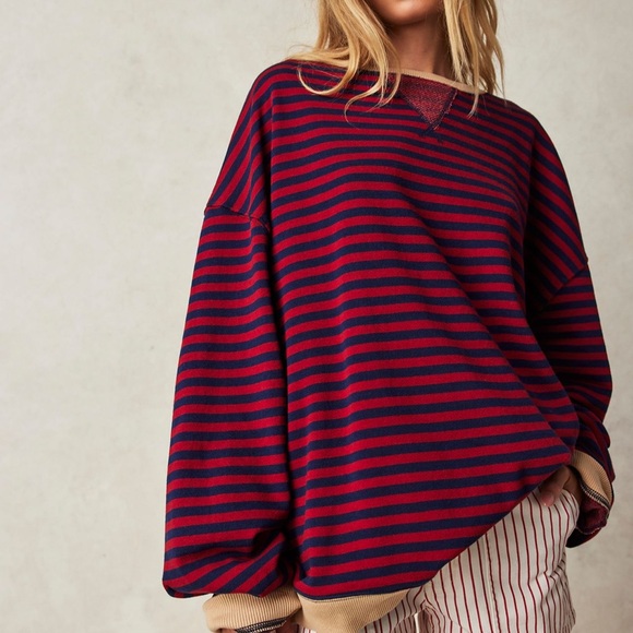 We the free sweatshirt - Picture 1 of 2